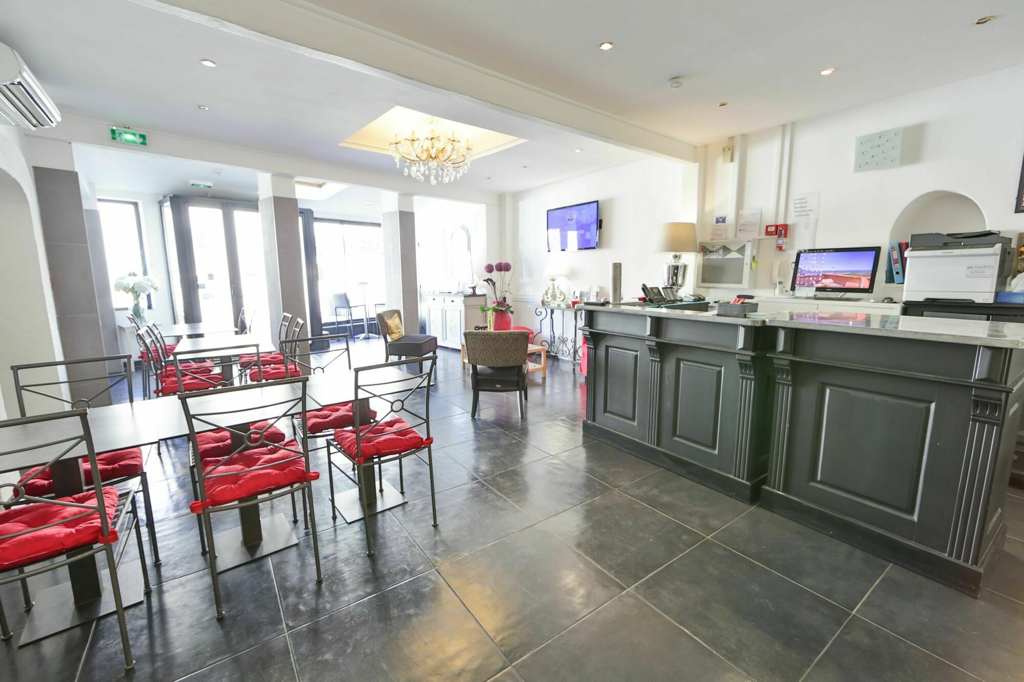 Hotel Le Mistral Marseille